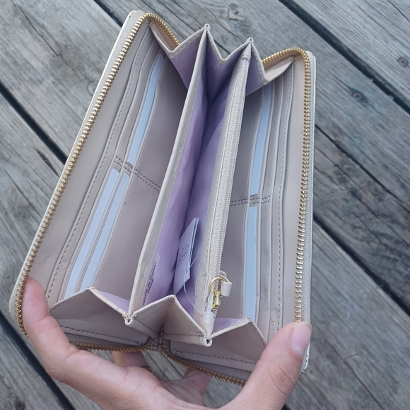 Coach Wallet NWT - Picture 6 of 8